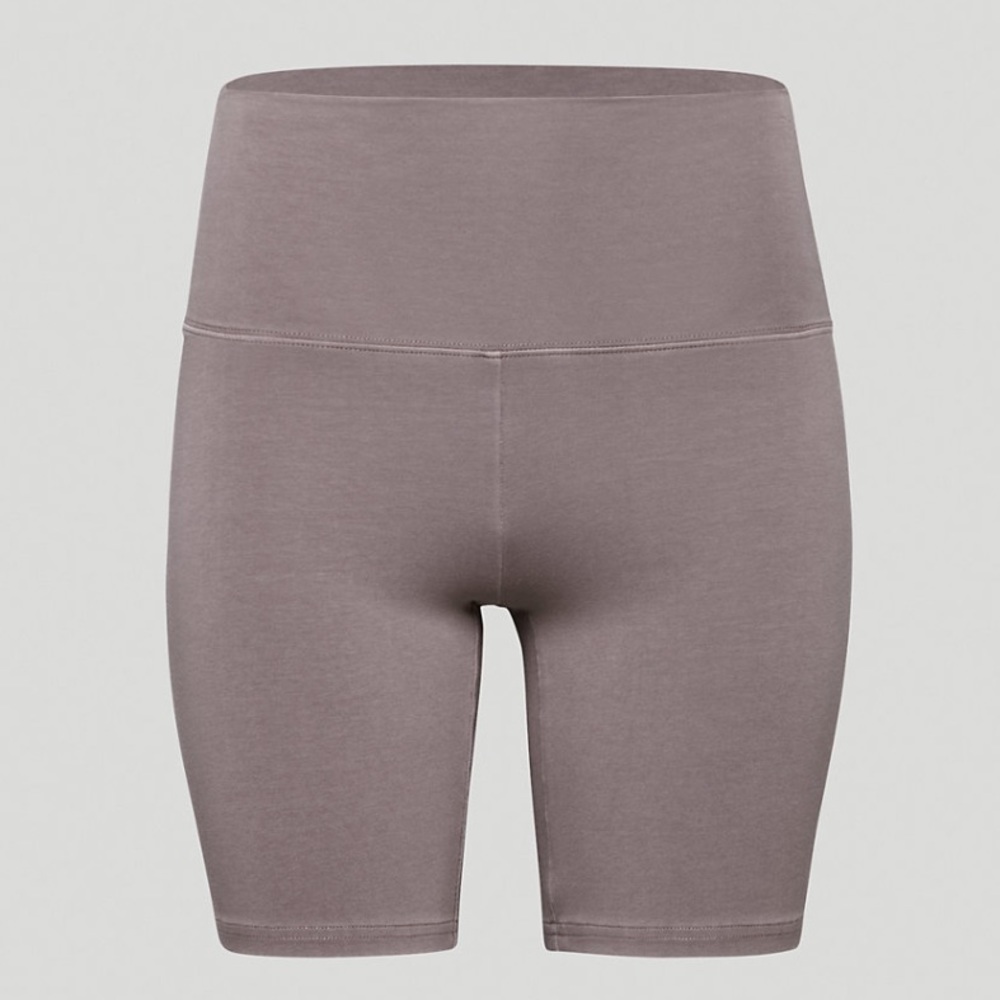 Aritzia TnaCHILL™ Atmosphere Hi-Rise 7" Short